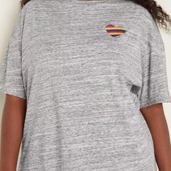 VICTORIA'S SECRET PINK Shirt One Size Embroidered Rainbow Heart Heather Gray - Picture 3 of 5